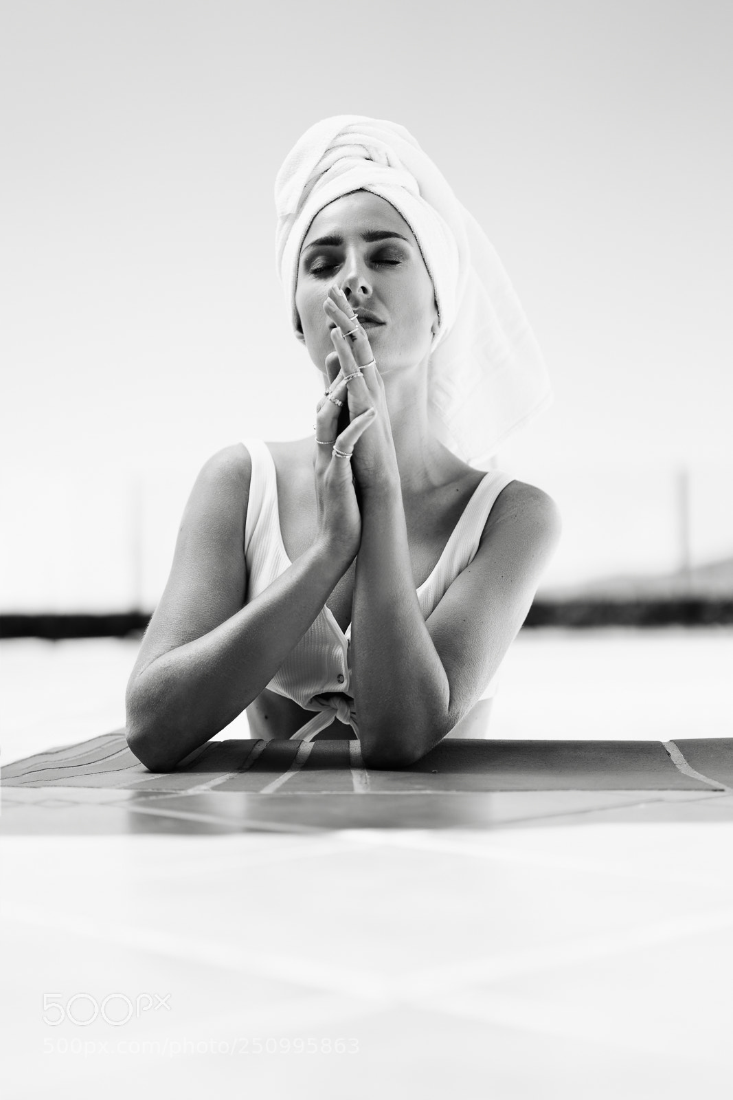 Sony a7R III sample photo. Nefertiti pooltime photography