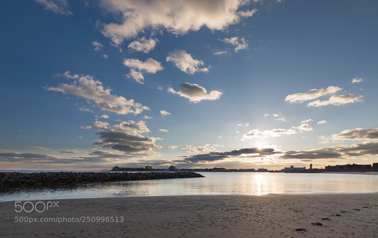Canon EOS 5D Mark IV sample photo. Clouds over plumb beach photography