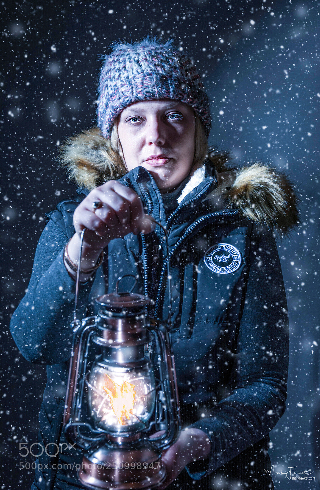Nikon D5200 sample photo. Lady in a winter photography