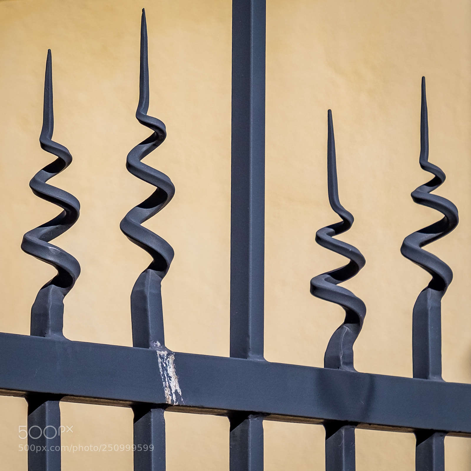 Fujifilm X-T1 sample photo. Curling iron photography