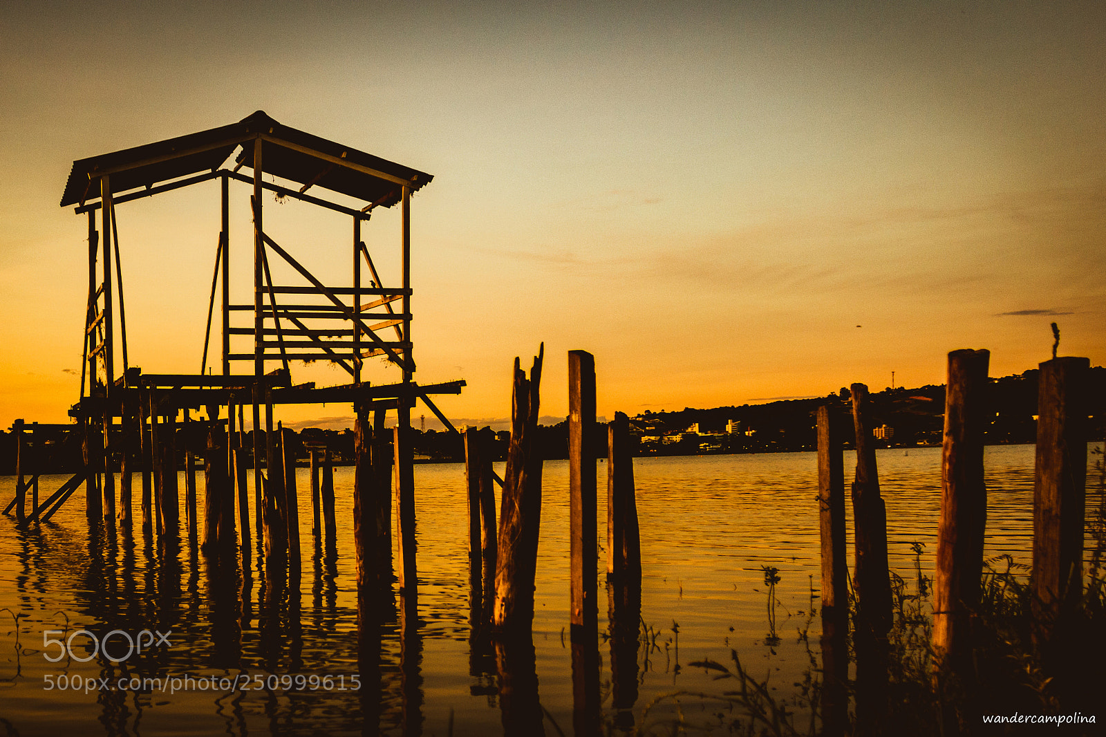 Canon EOS 700D (EOS Rebel T5i / EOS Kiss X7i) sample photo. The pier photography