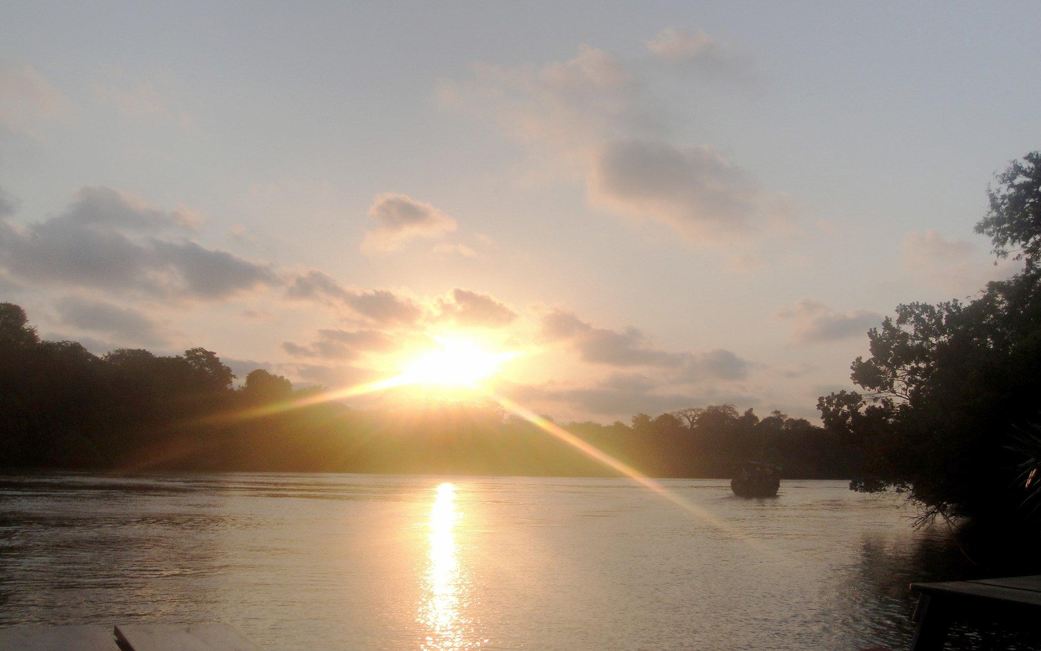 Sony DSC-T900 sample photo. Sunset photography