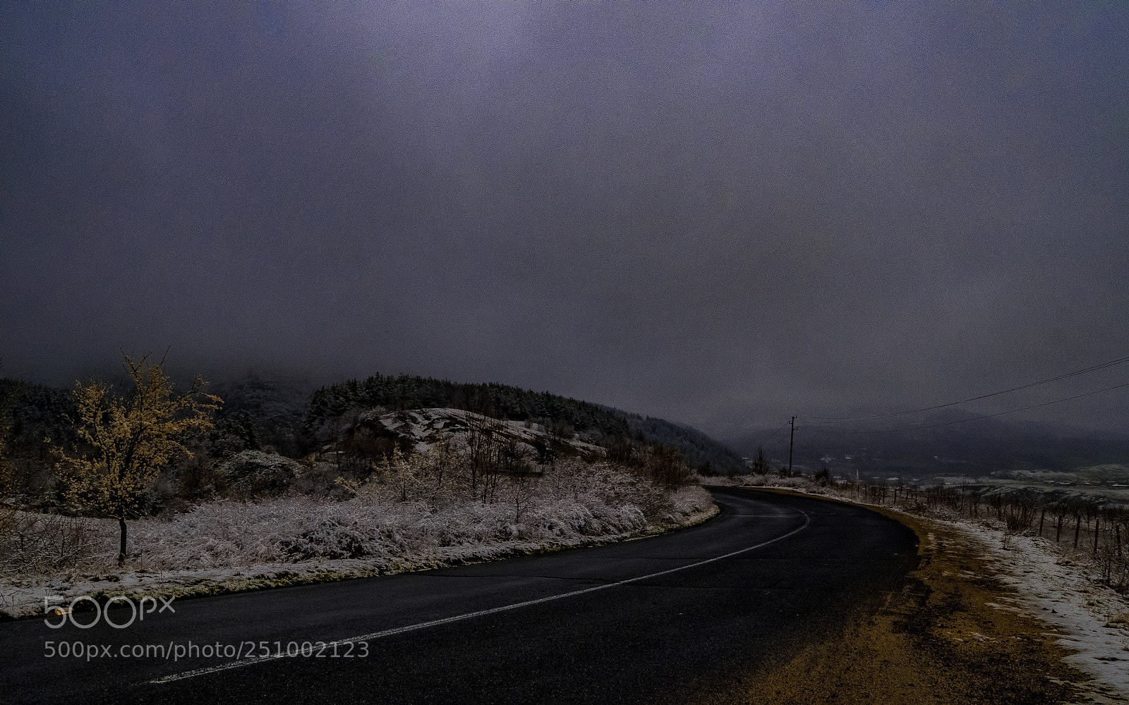 Sony SLT-A58 sample photo. Country road photography