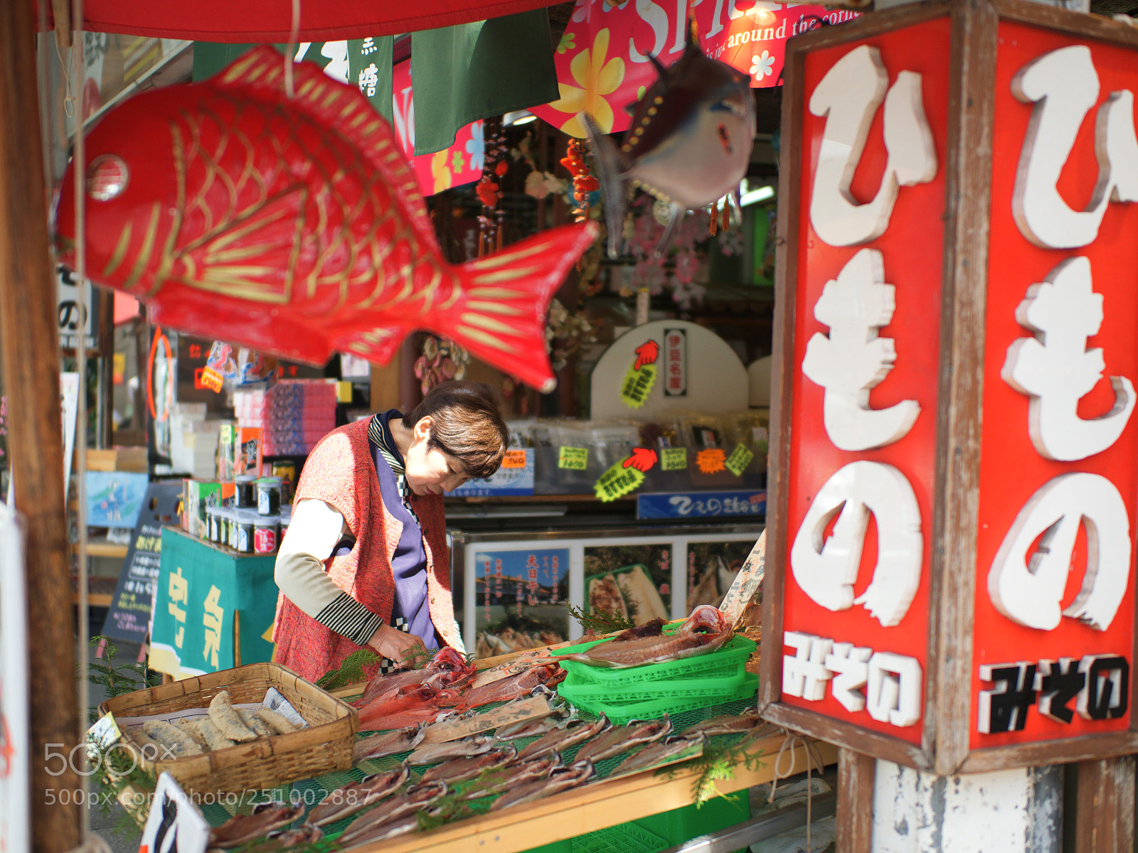 Olympus OM-D E-M1 Mark II sample photo. めくっても金目鯛 | also turn the alfonsino photography