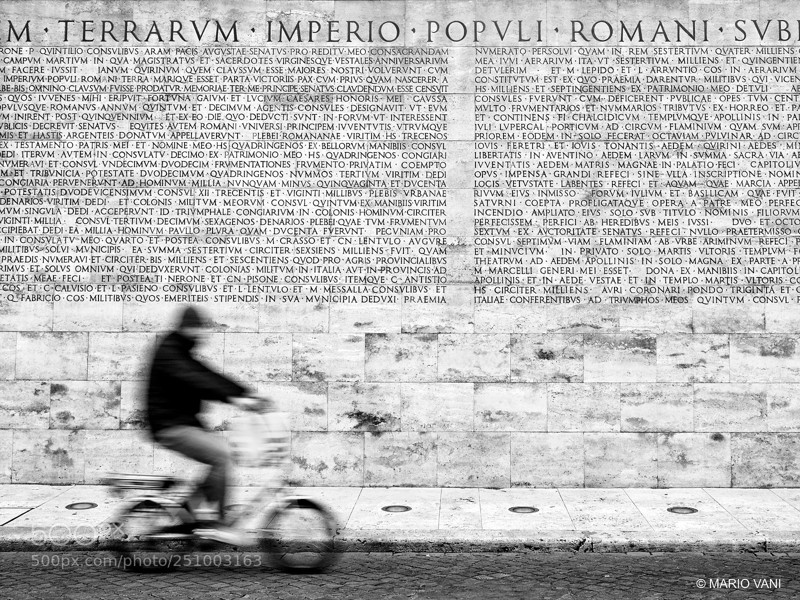 Olympus PEN-F sample photo. Popvli romani photography