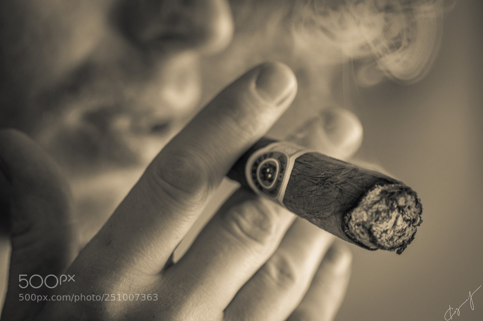 Canon EOS 80D sample photo. Сigar smoker photography