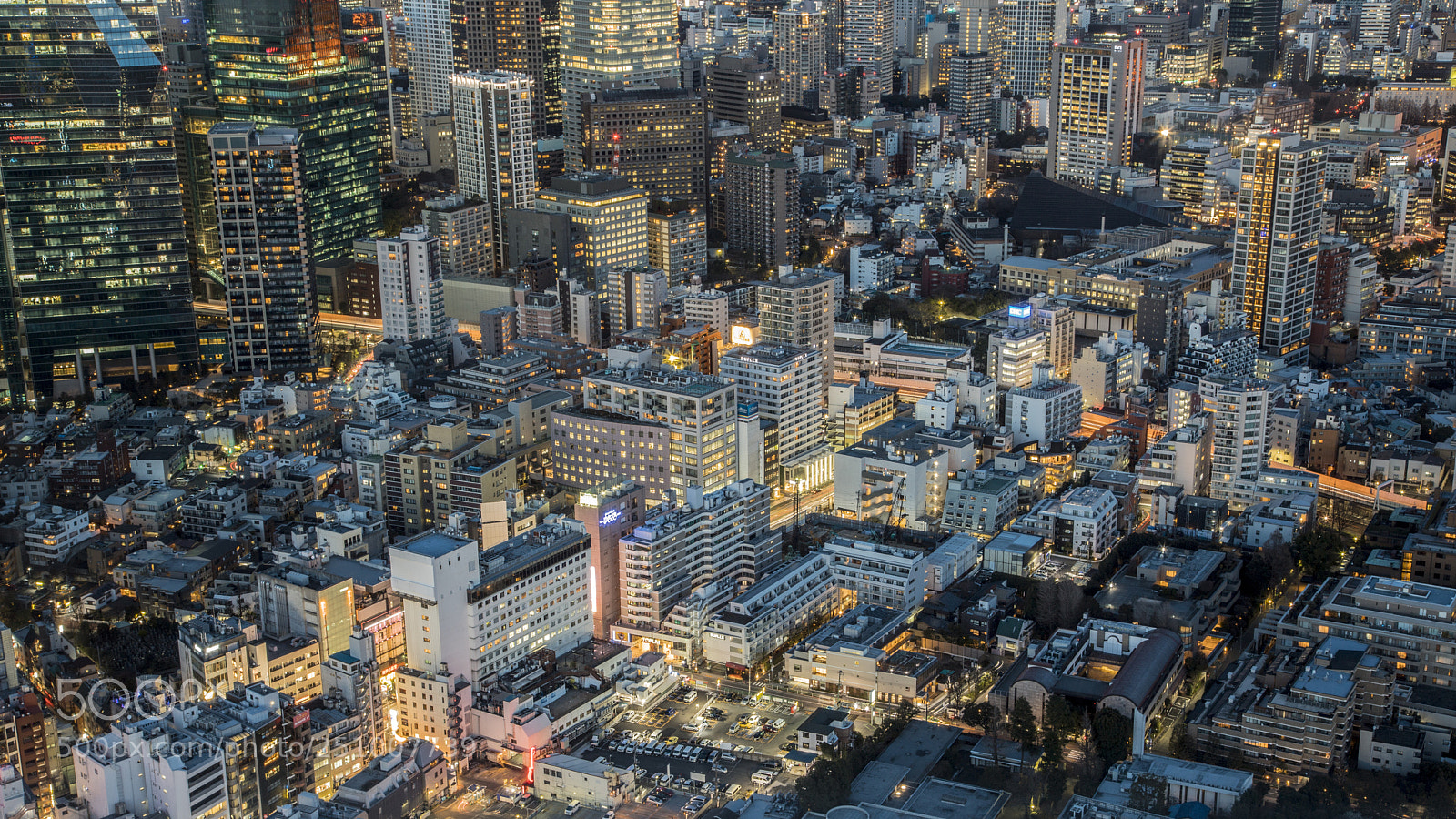 Canon EOS 6D Mark II sample photo. Tokyo city photography