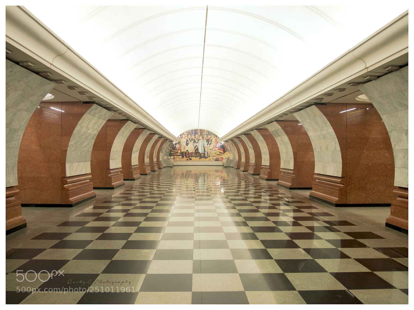 Canon EOS 500D (EOS Rebel T1i / EOS Kiss X3) sample photo. Park pobedy metro station photography
