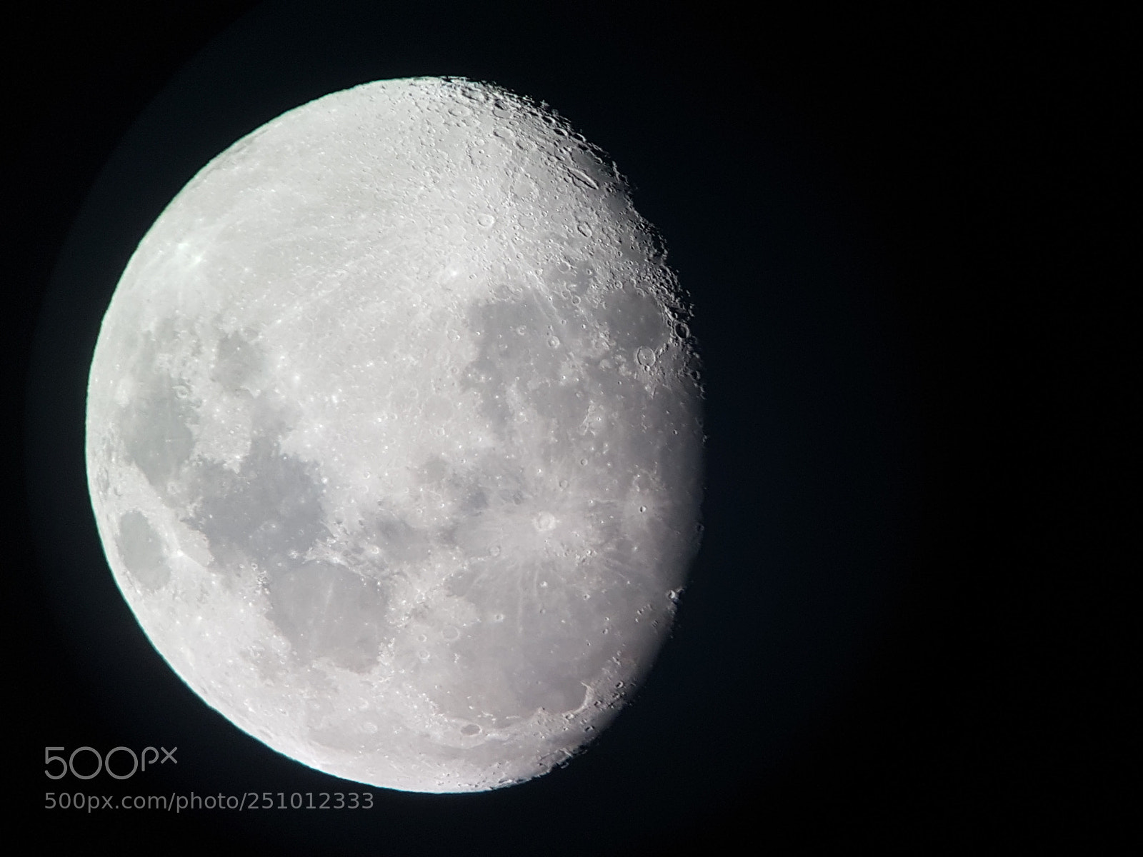 Samsung Galaxy S7 Edge sample photo. Moon at night photography