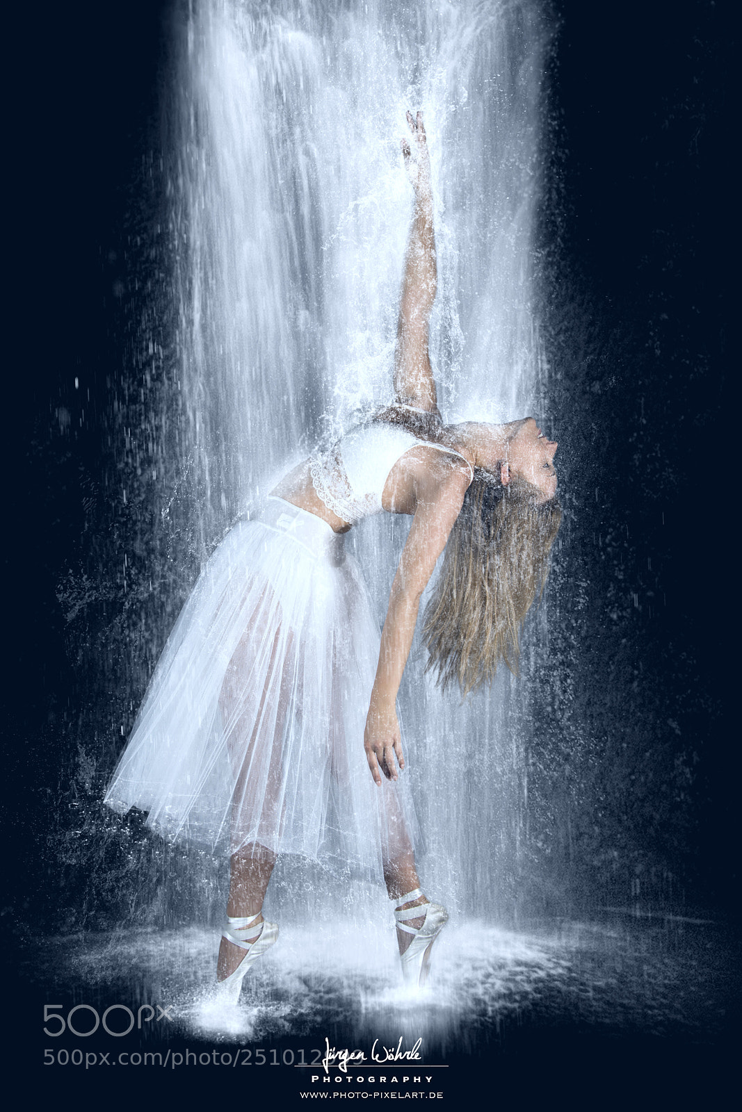 Canon EOS 5D Mark II sample photo. Waterfall dancer photography