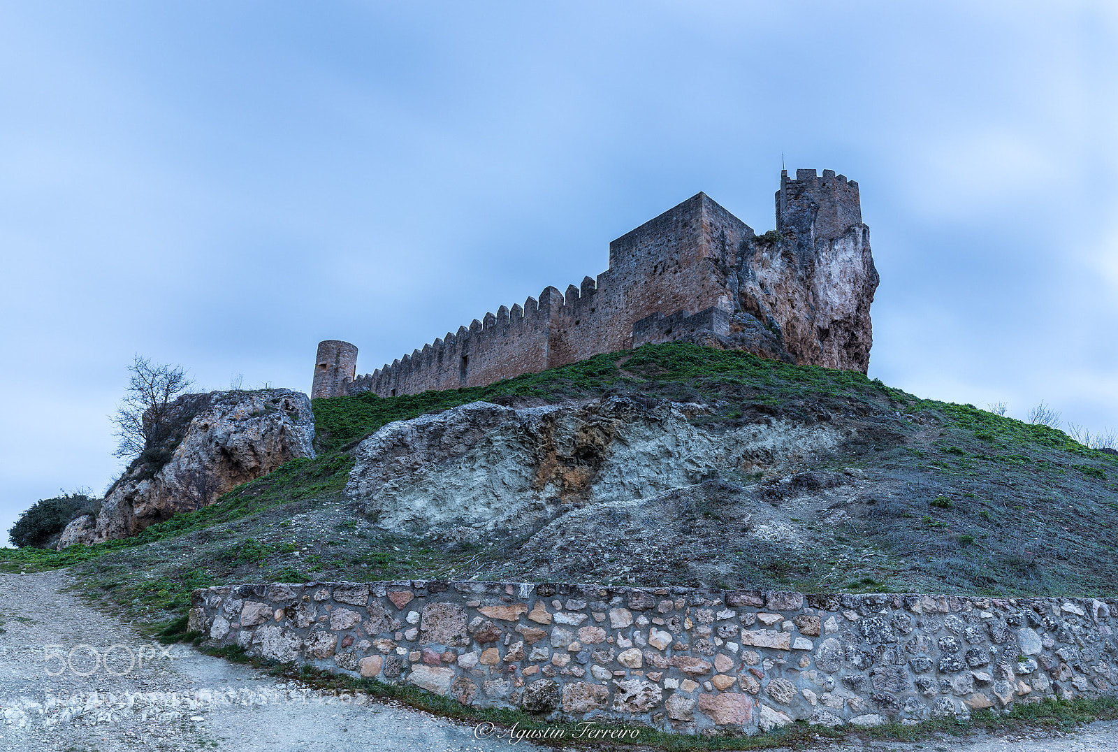 Canon EOS 6D Mark II sample photo. Castles of frías! photography