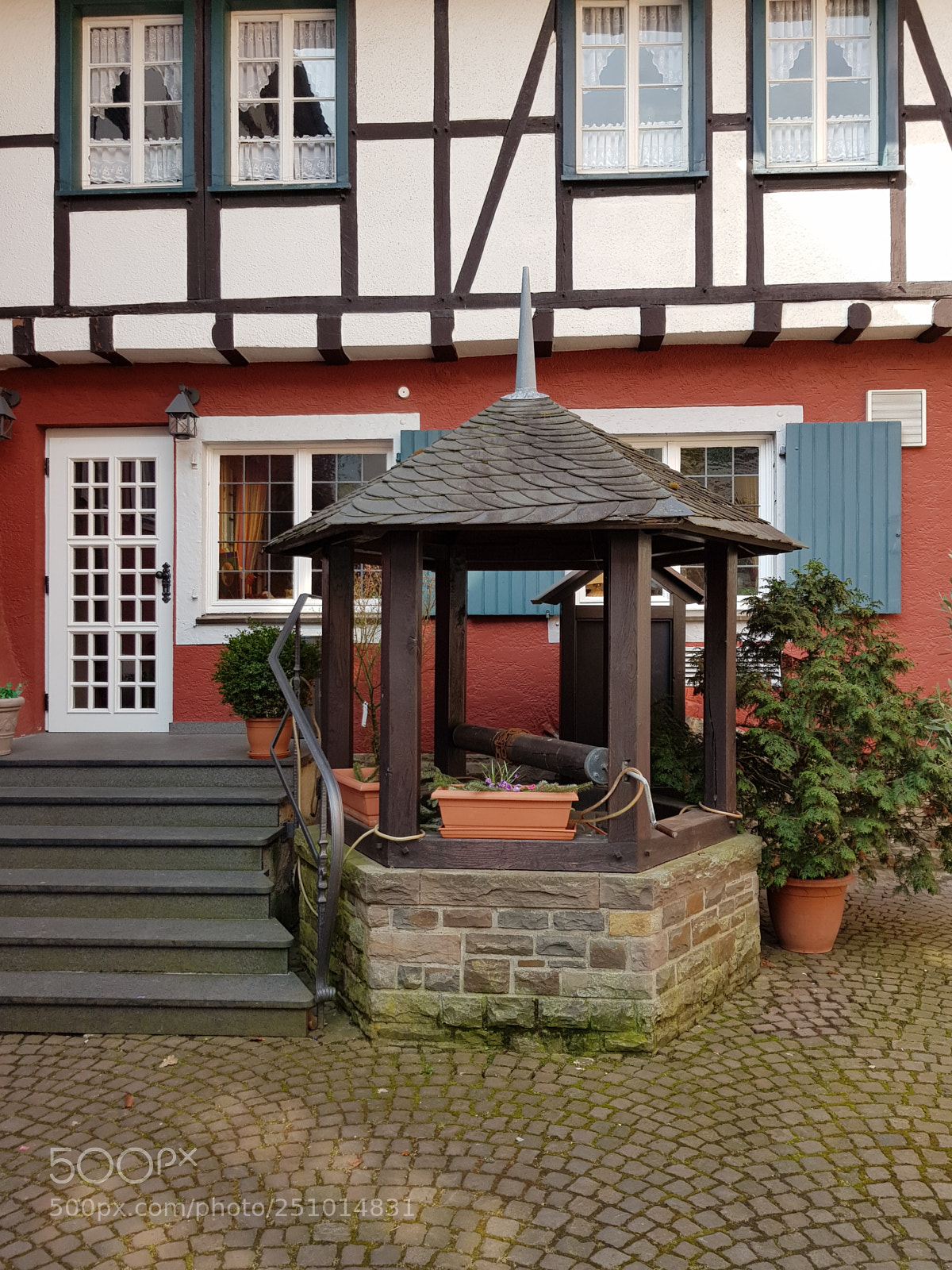 Samsung Galaxy S8 sample photo. Outlet bad münstereifel photography