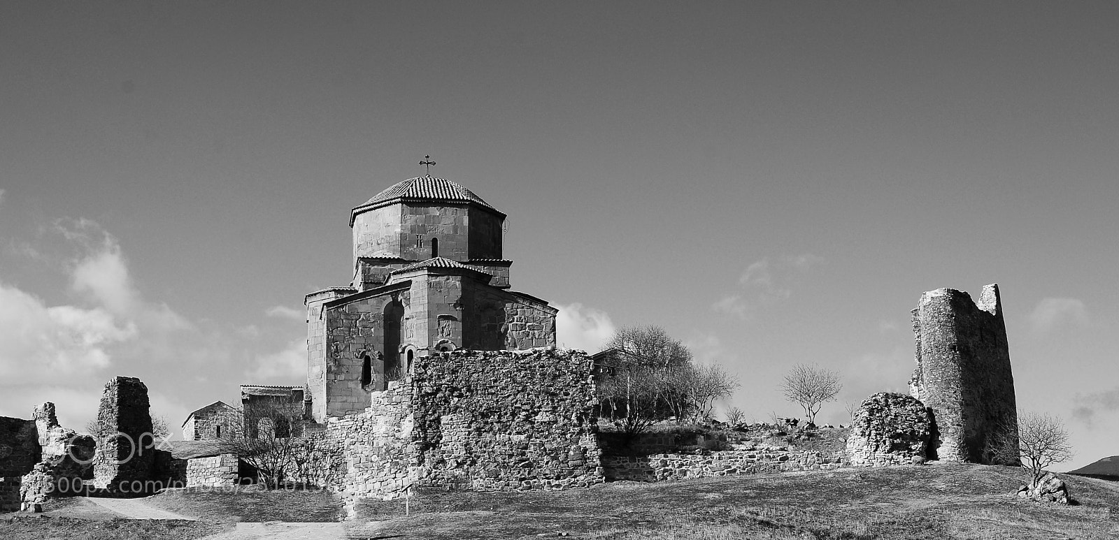 Nikon D5000 sample photo. The old monastery photography