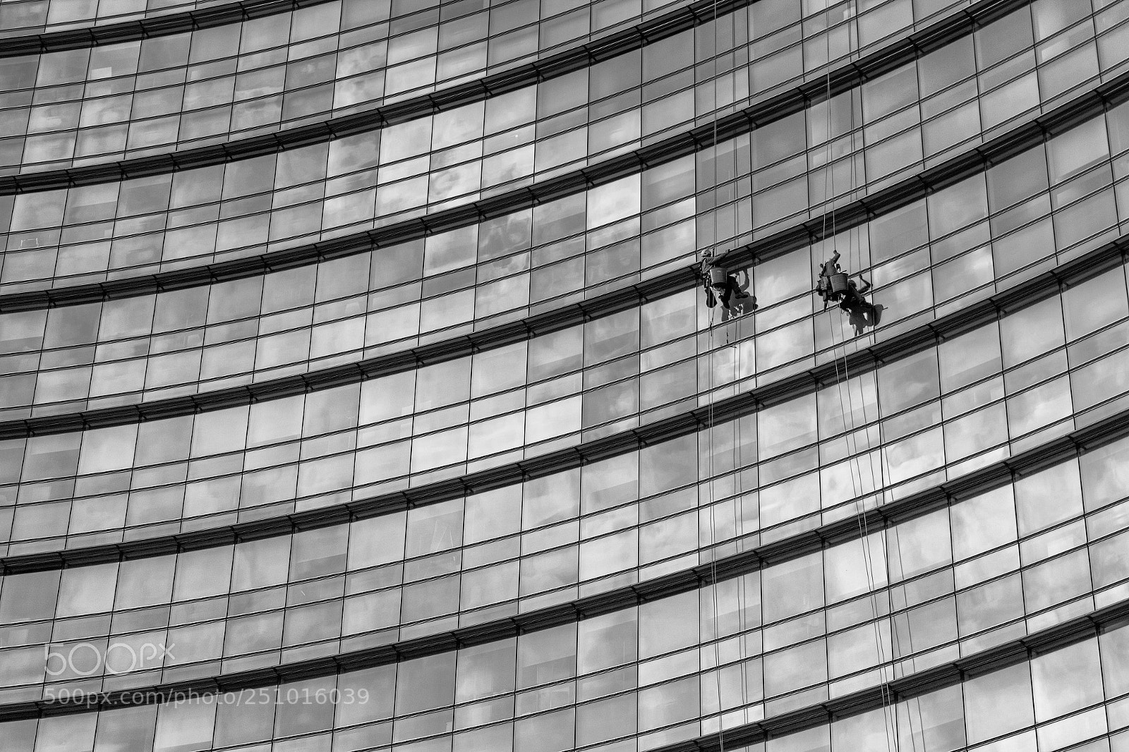 Canon EOS 1300D (EOS Rebel T6 / EOS Kiss X80) sample photo. Piazza gae aulenti, milano photography