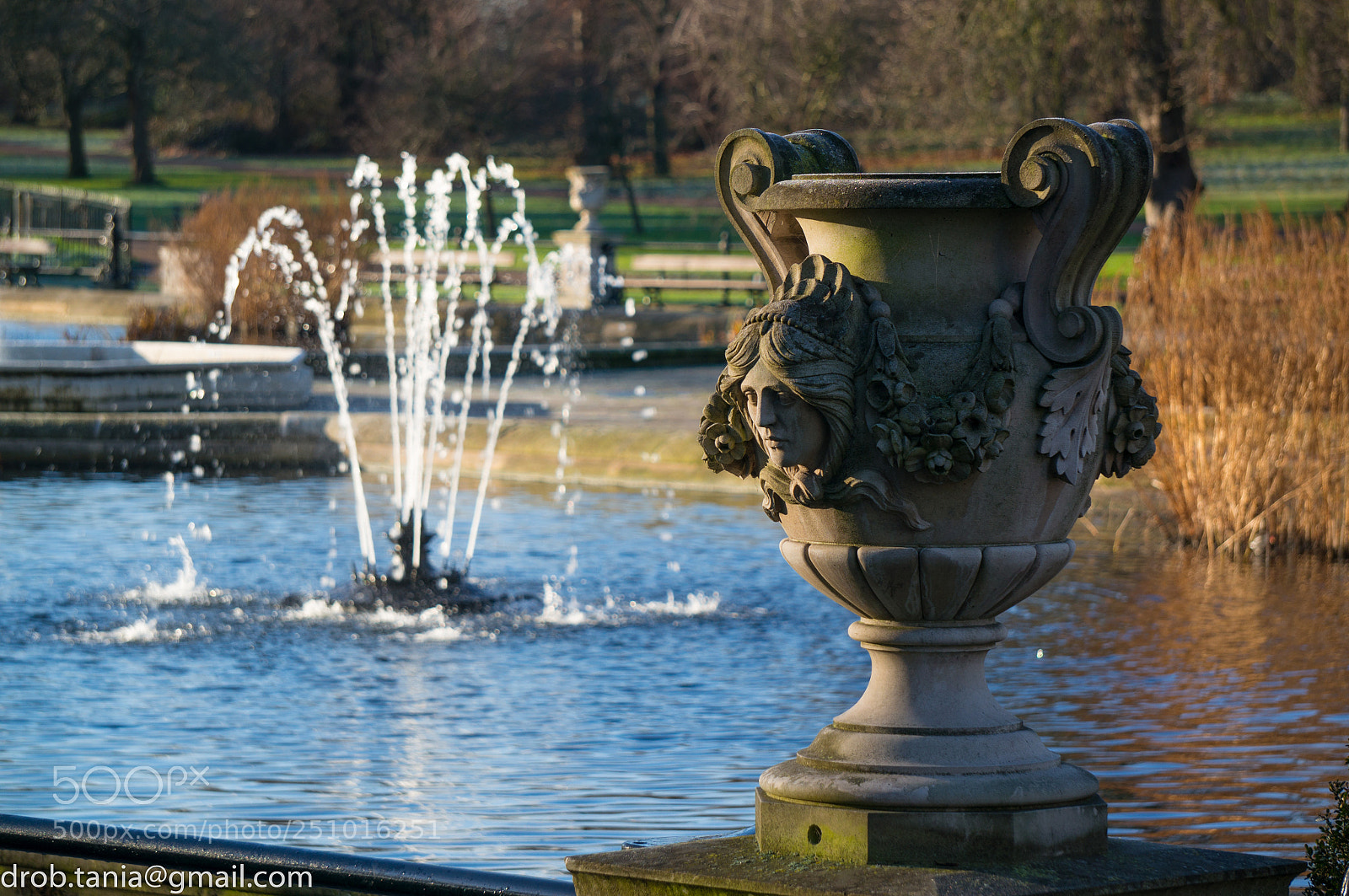 Sony Alpha NEX-5T sample photo. Fountain photography