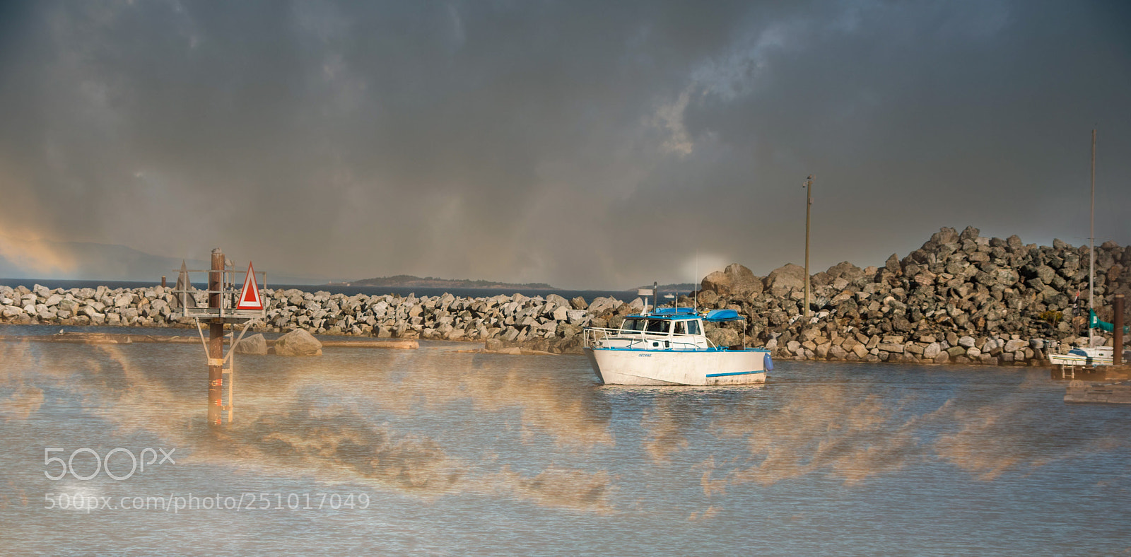Pentax K200D sample photo. Safe harbor photography