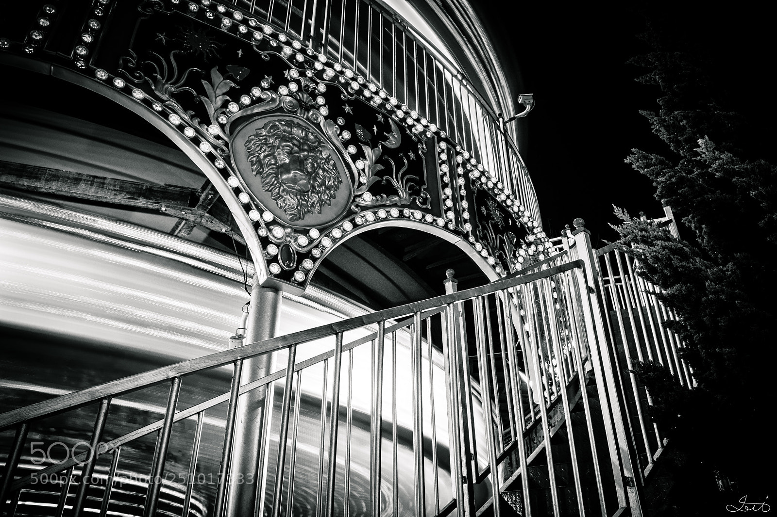 Fujifilm X-T20 sample photo. A part of amusement photography