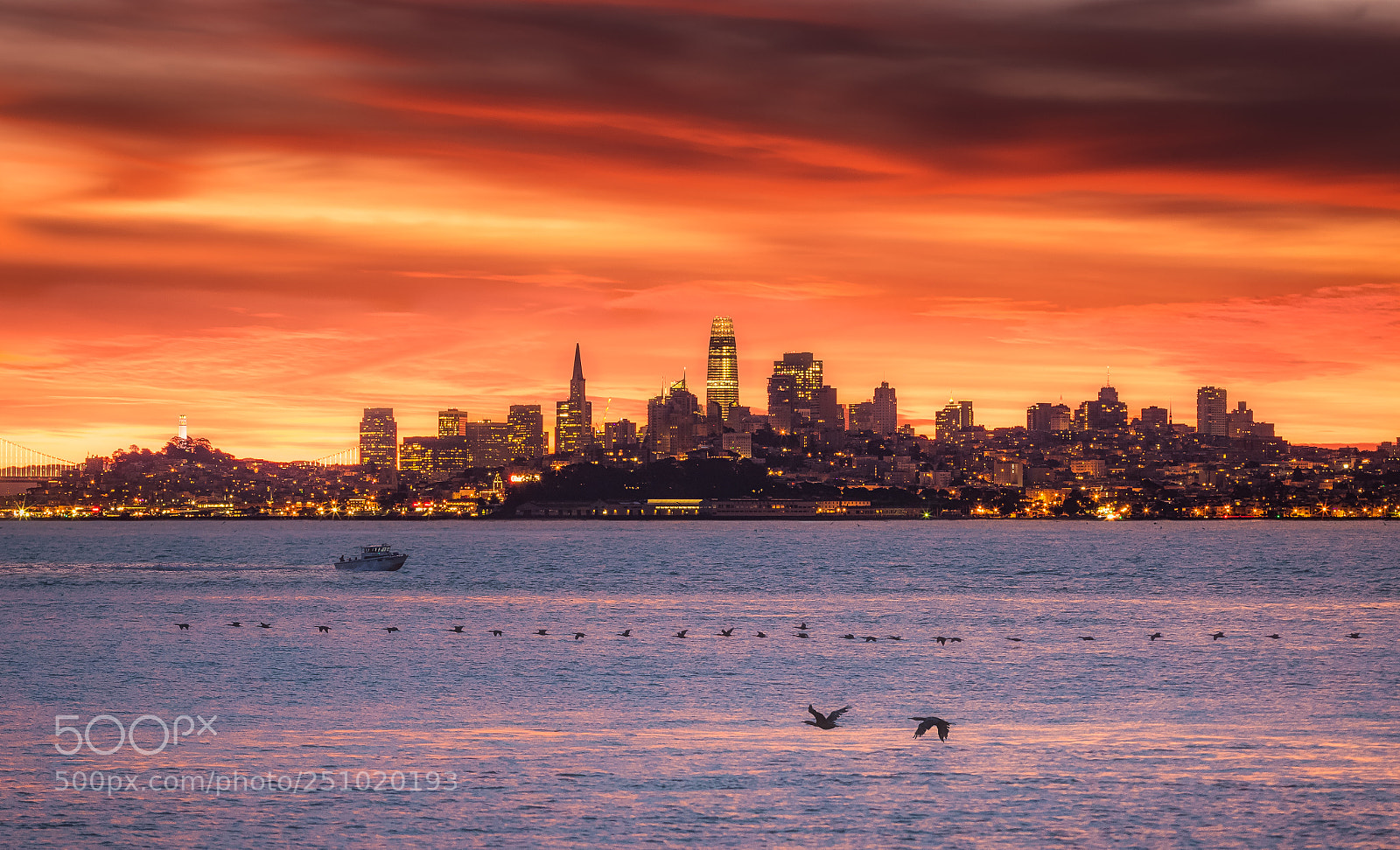 Canon EOS 7D Mark II sample photo. City dawn photography
