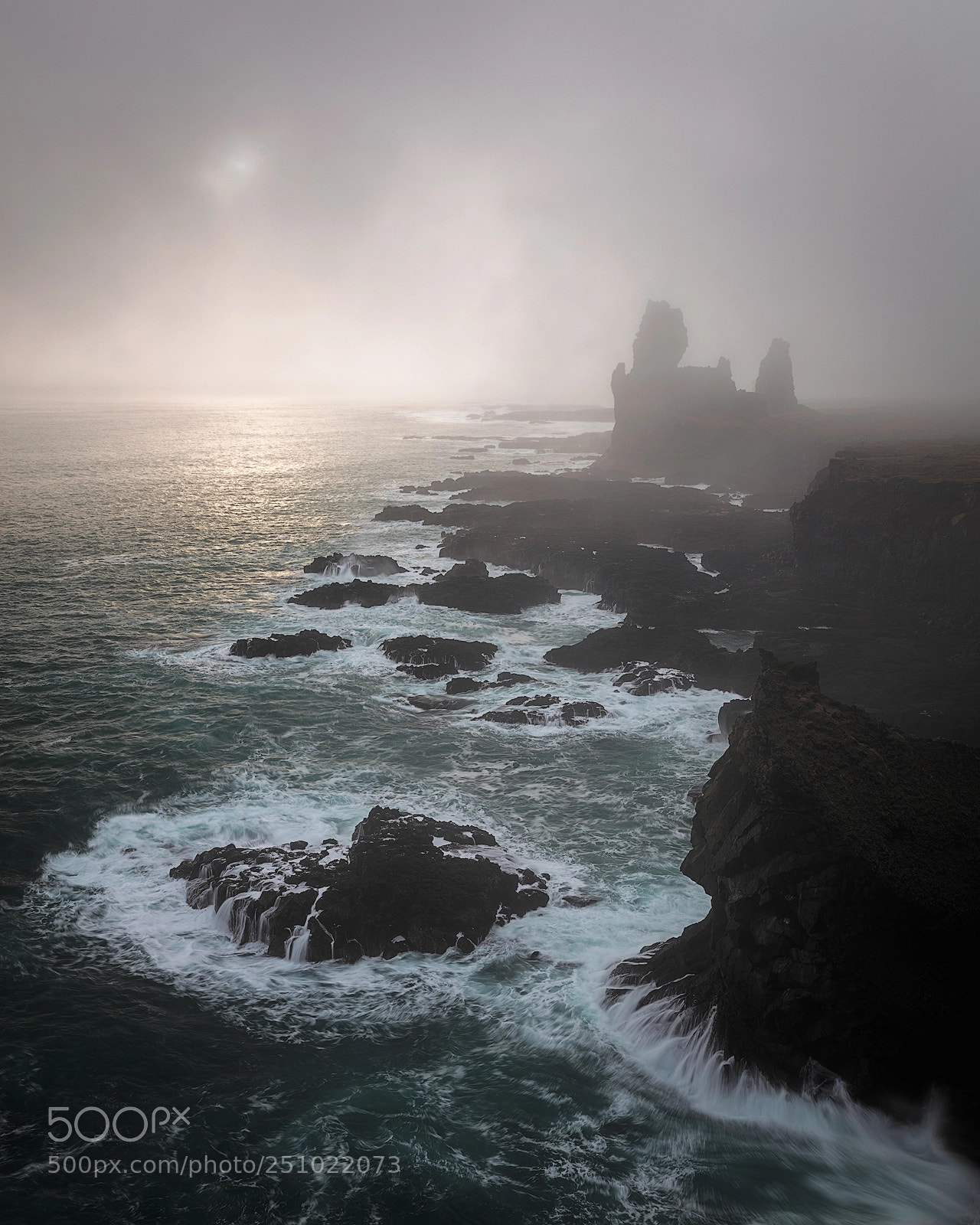 Canon EOS 5DS R sample photo. Foggy day photography