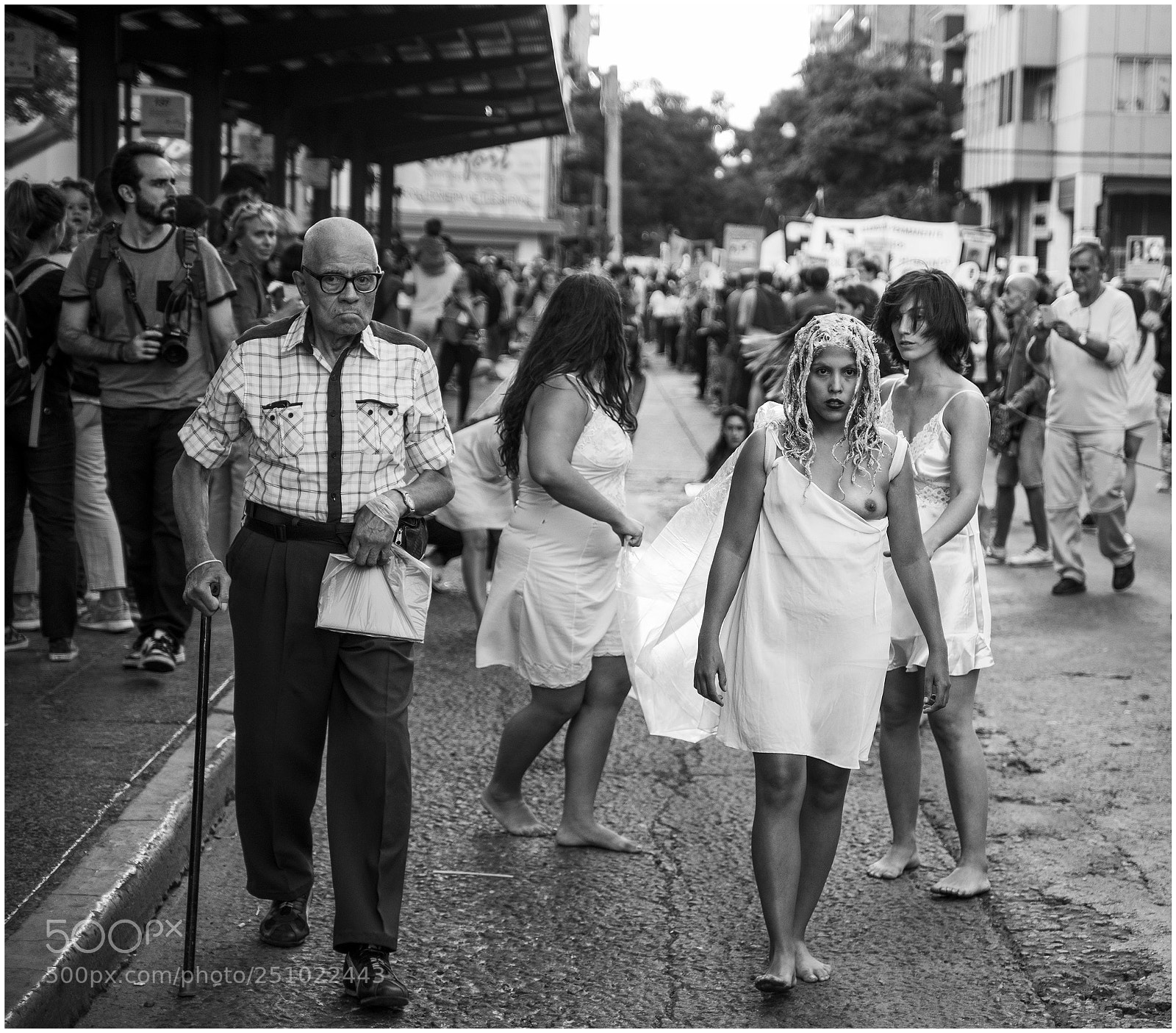 Sony a7 sample photo. Generaciones photography