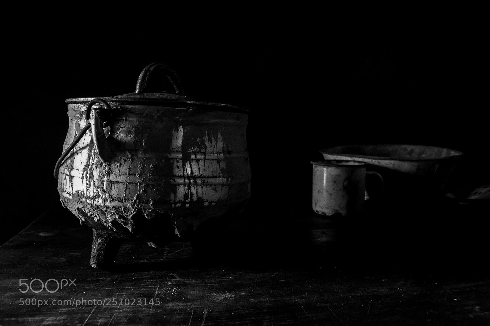 Nikon D3100 sample photo. Pots & texture photography