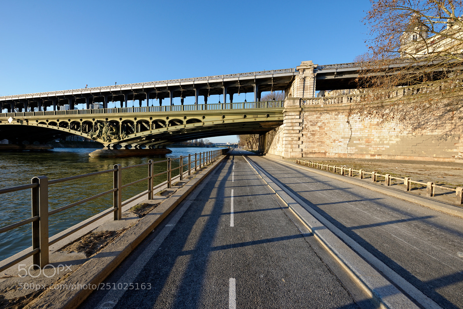 Nikon D610 sample photo. Paris river bank perspective photography