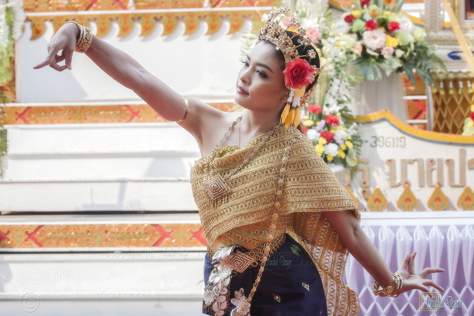 Canon EOS 450D (EOS Rebel XSi / EOS Kiss X2) sample photo. Thai dance photography