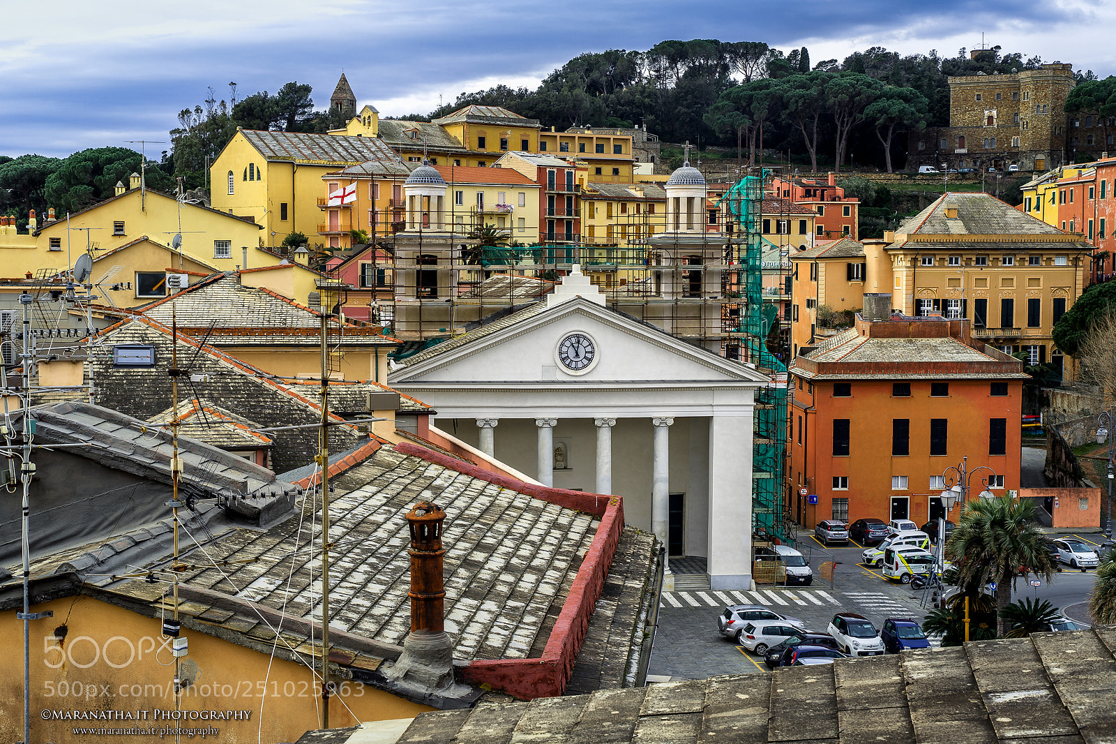 Canon EOS 6D Mark II sample photo. Centro storico di sestri photography