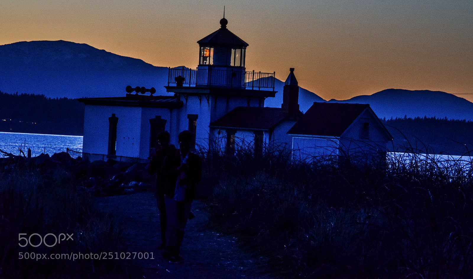 Nikon D5100 sample photo. An evening at a photography
