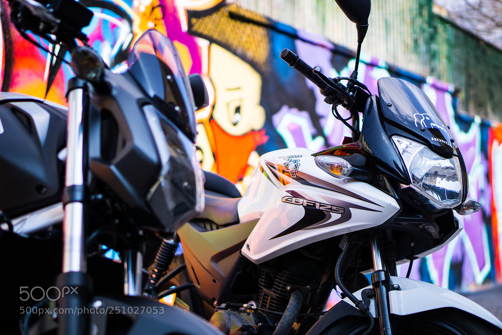 Sony a6000 sample photo. Honda 125 cbf photography