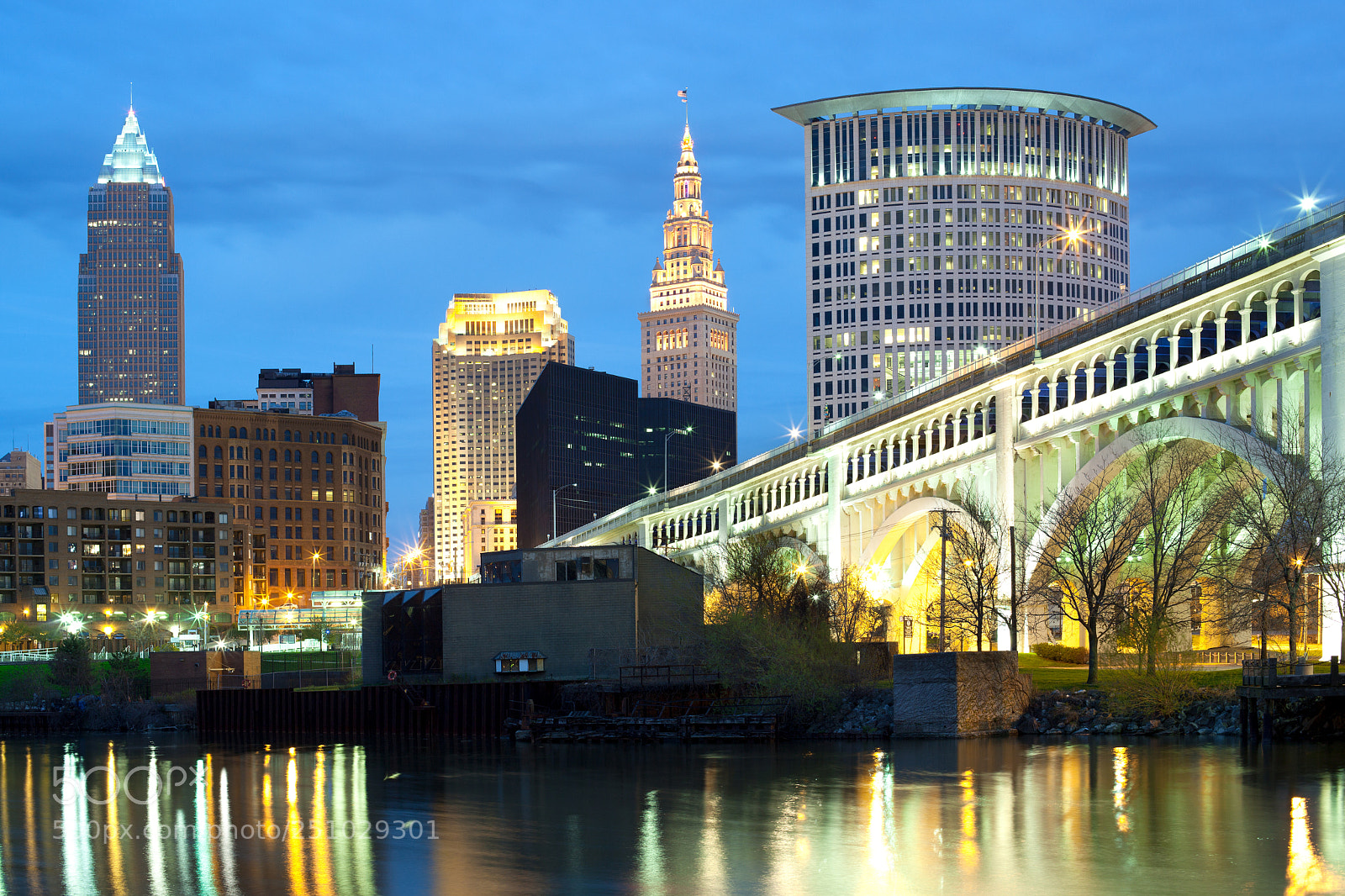 Canon EOS 5D Mark II sample photo. Downtown skyline of the photography