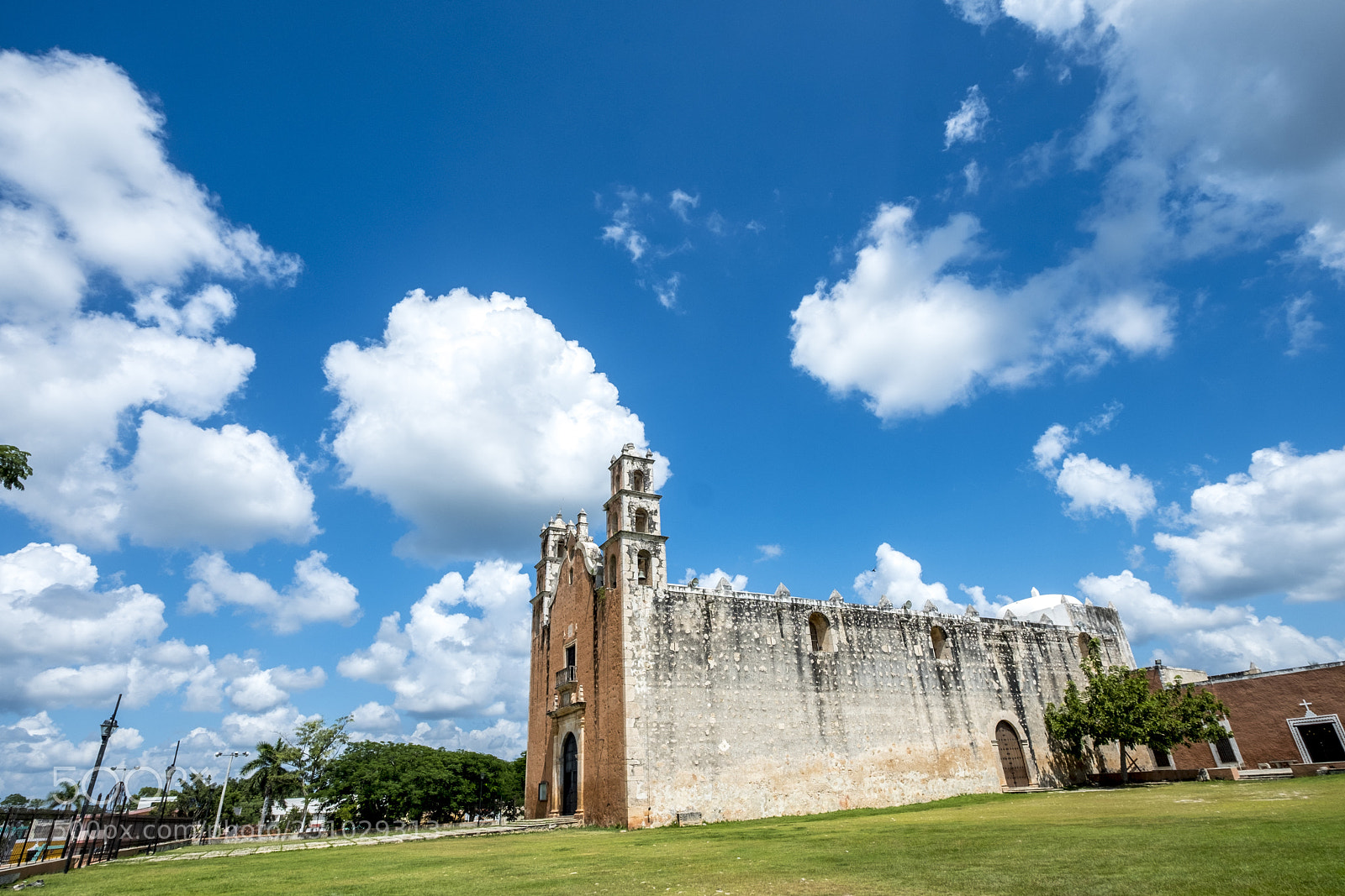 Fujifilm X-T2 sample photo. Parroquia de nuestra senora photography