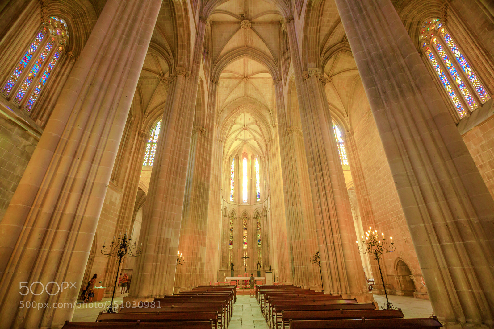 Canon EOS 5D Mark IV sample photo. Cathedral of batalha monastery photography