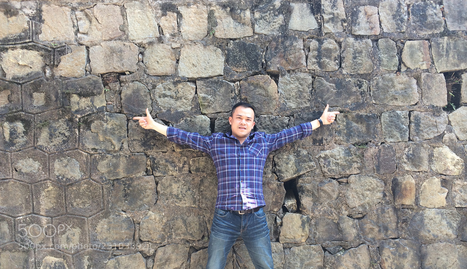 Apple iPhone 5s sample photo. Stone wall photography