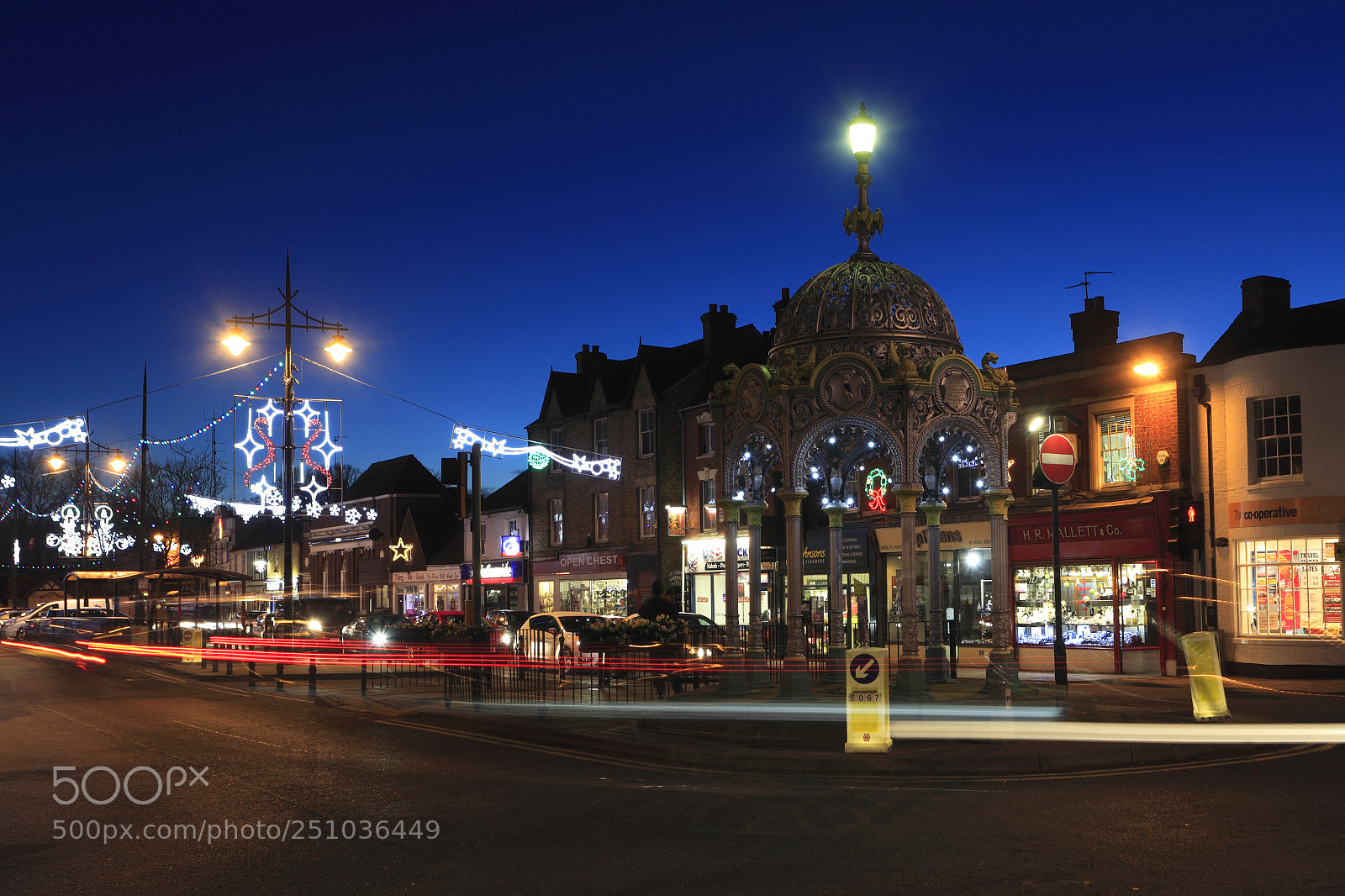 Canon EOS 5D Mark II sample photo. Christmas tree lights at photography