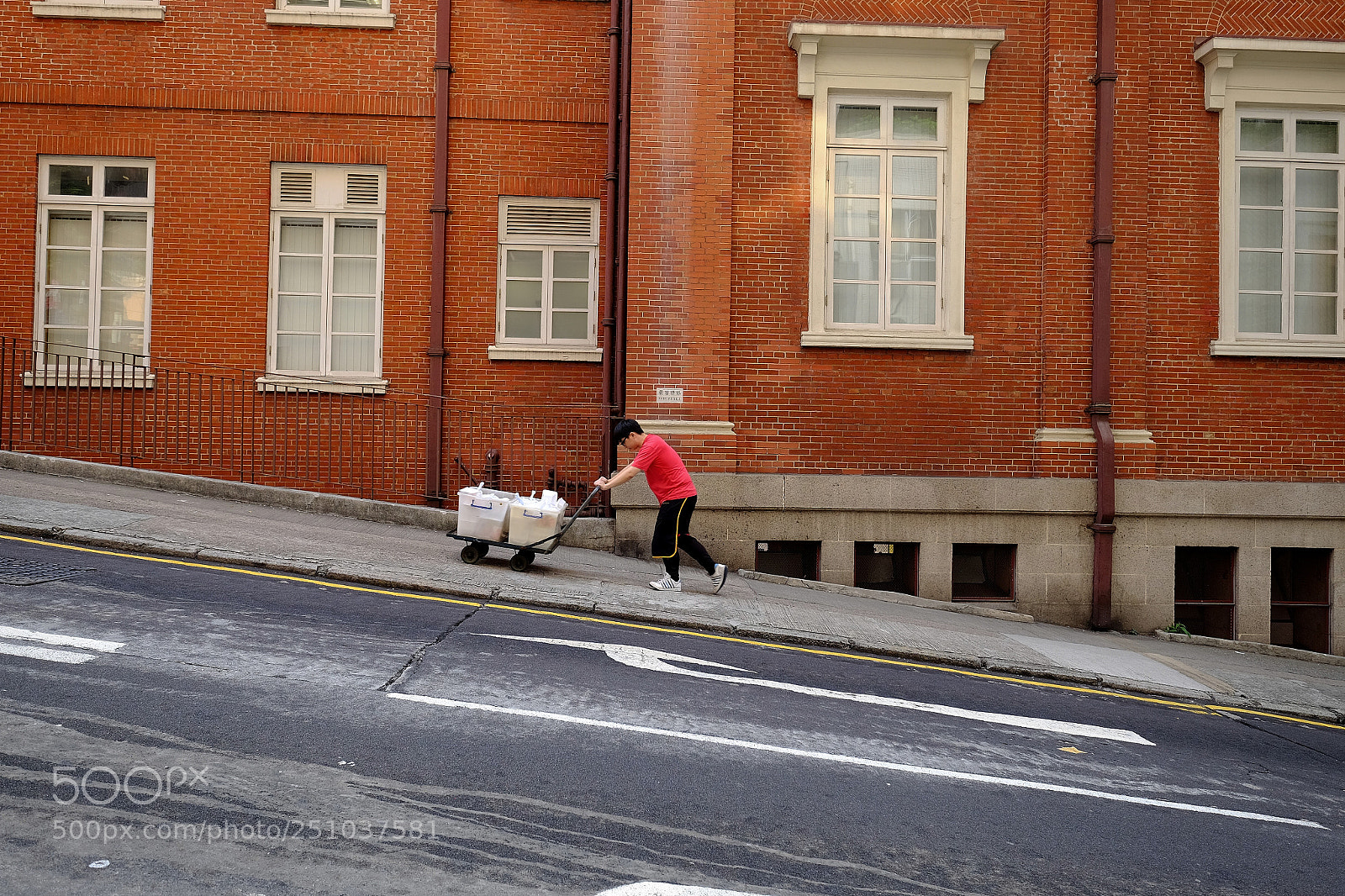 Fujifilm X-T1 sample photo. A hard day's life photography