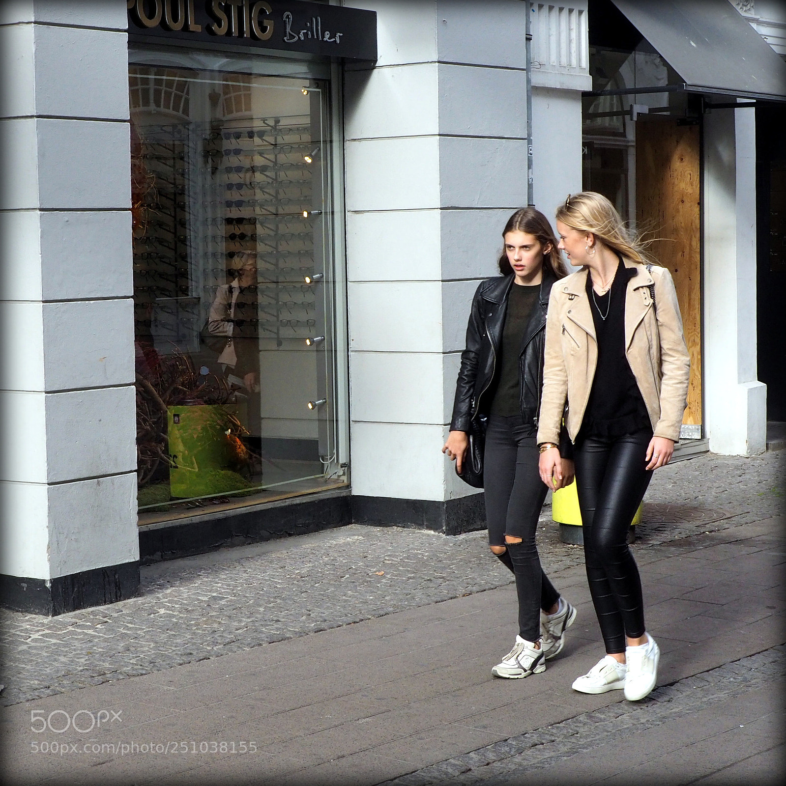Olympus OM-D E-M10 II sample photo. Strøget, copenhagen photography