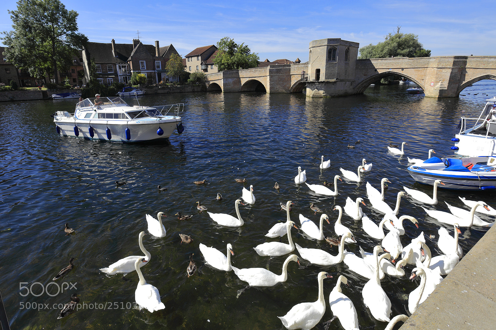 Canon EOS 5D Mark II sample photo. Boats on the river photography