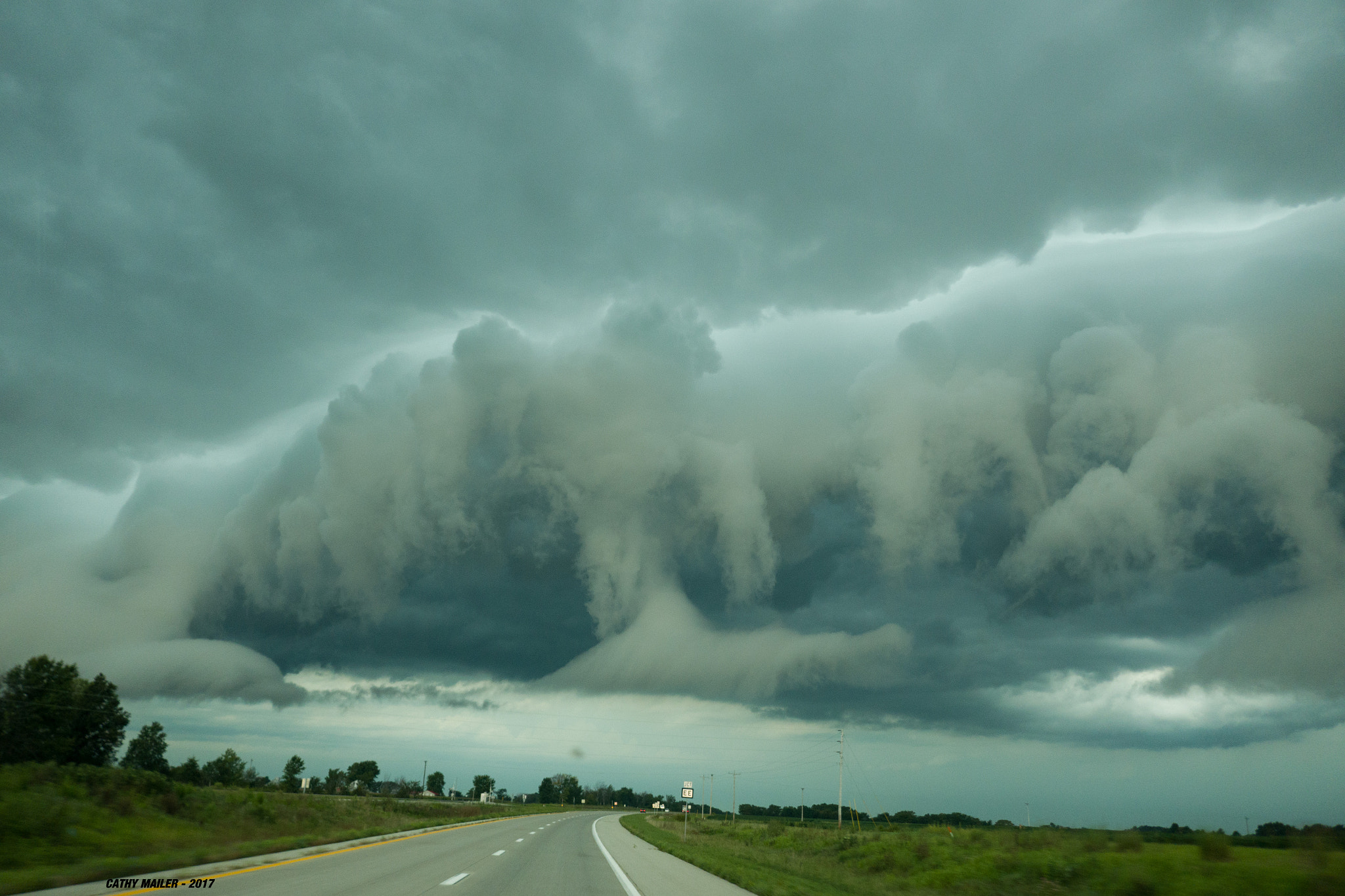 Panasonic Lumix DMC-ZS100 (Lumix DMC-TZ100) sample photo. Missouri clouds photography
