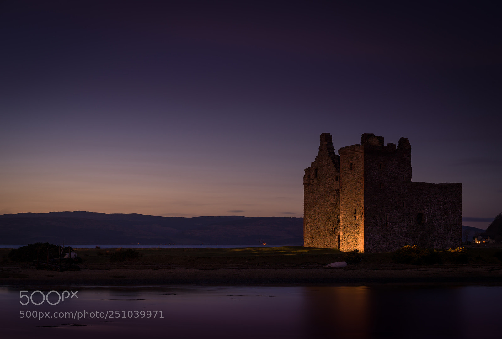Hasselblad X1D-50c sample photo. Lochranza castle blue hour photography