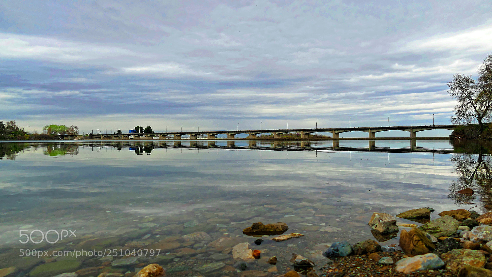 Panasonic Lumix DMC-FZ1000 sample photo. Bridge, clouds & sky reflection photography