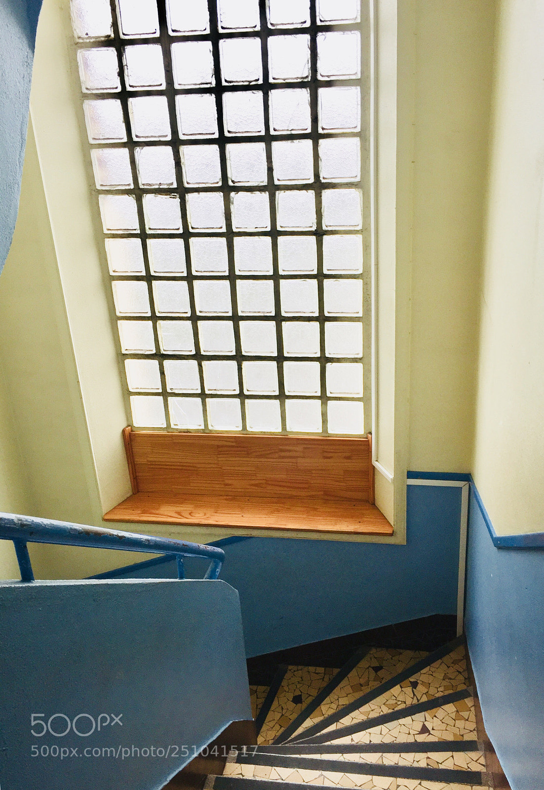 Apple iPhone 6 sample photo. Staircase 70s photography