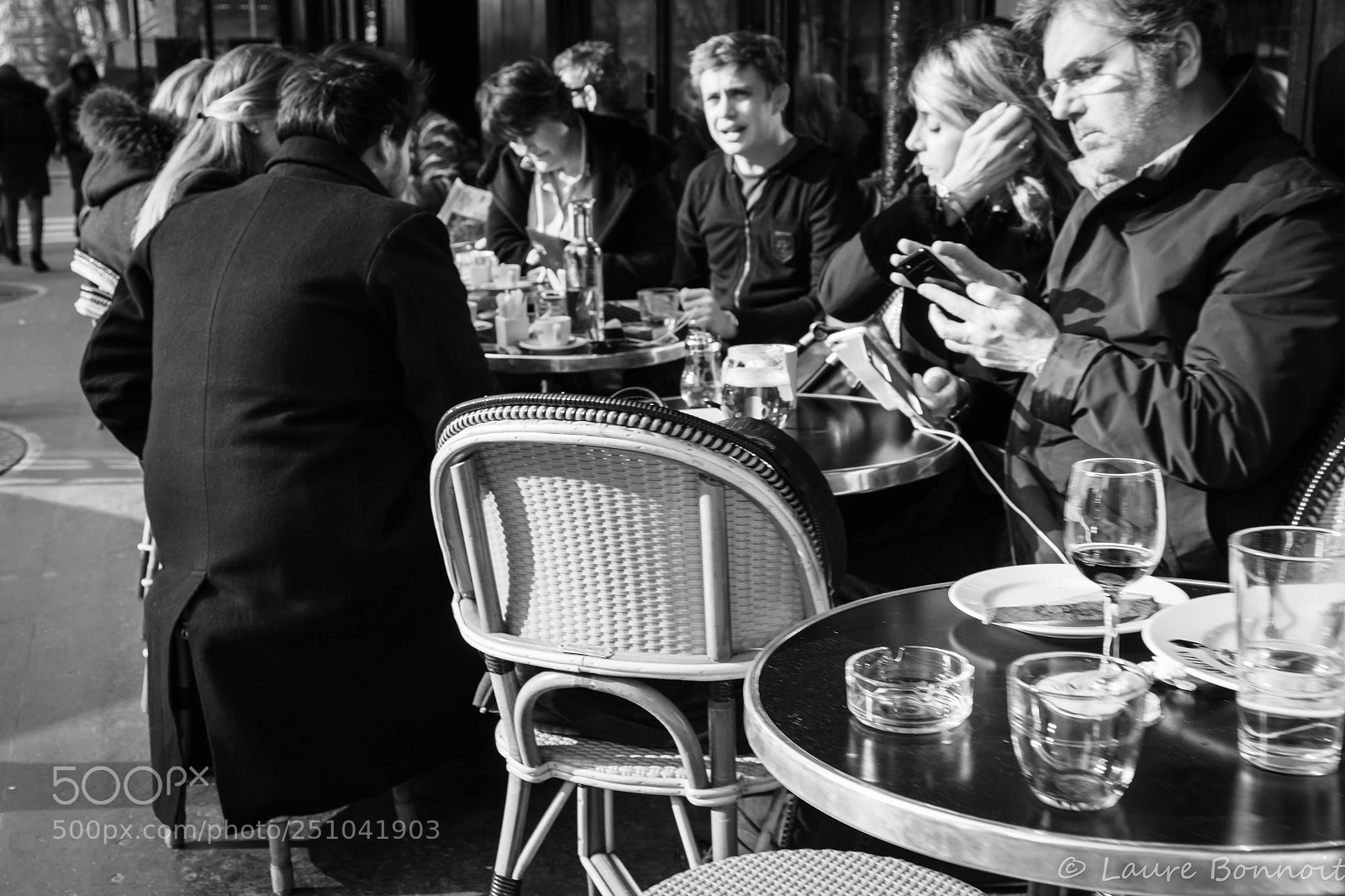 Canon EOS 70D sample photo. Au café parisien  photography