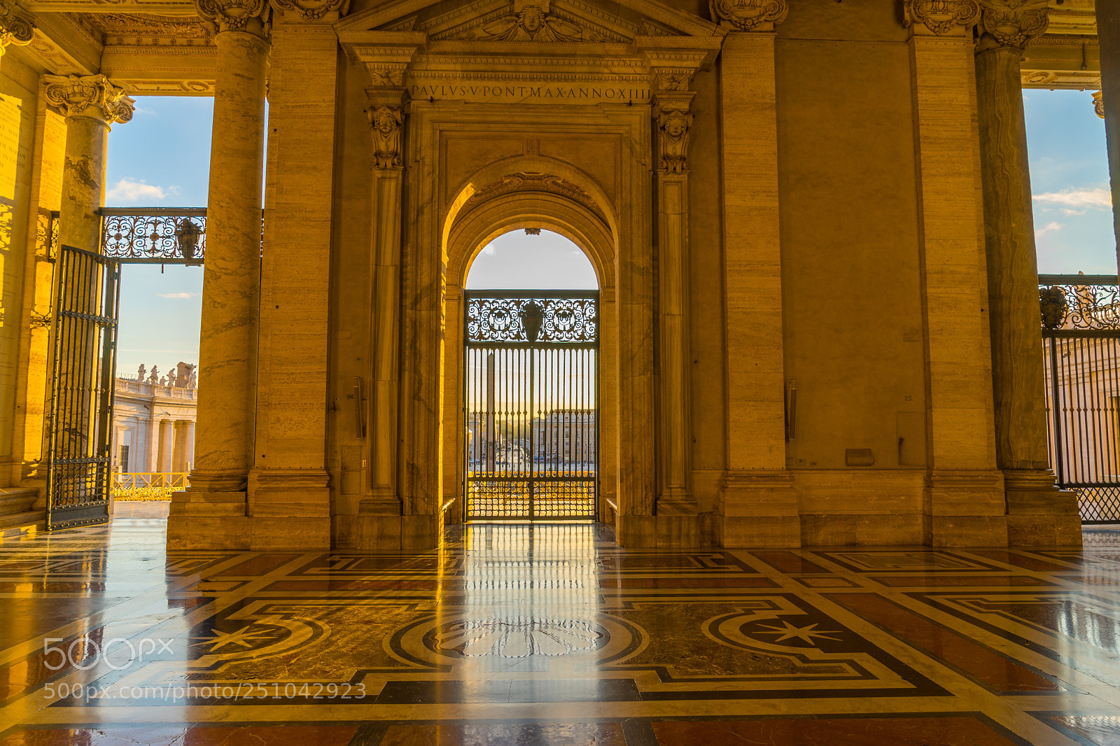 Sony a7 sample photo. Sunrise at the petersdom photography