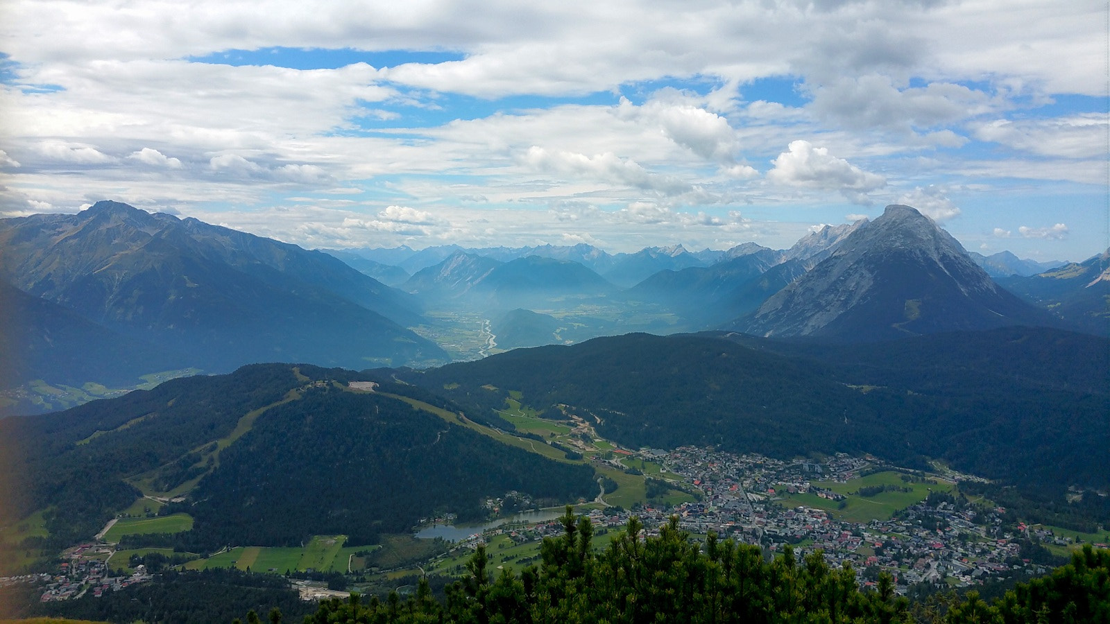 Samsung Galaxy S5 LTE-A sample photo. Mountain view in seefeld (Österreich) photography