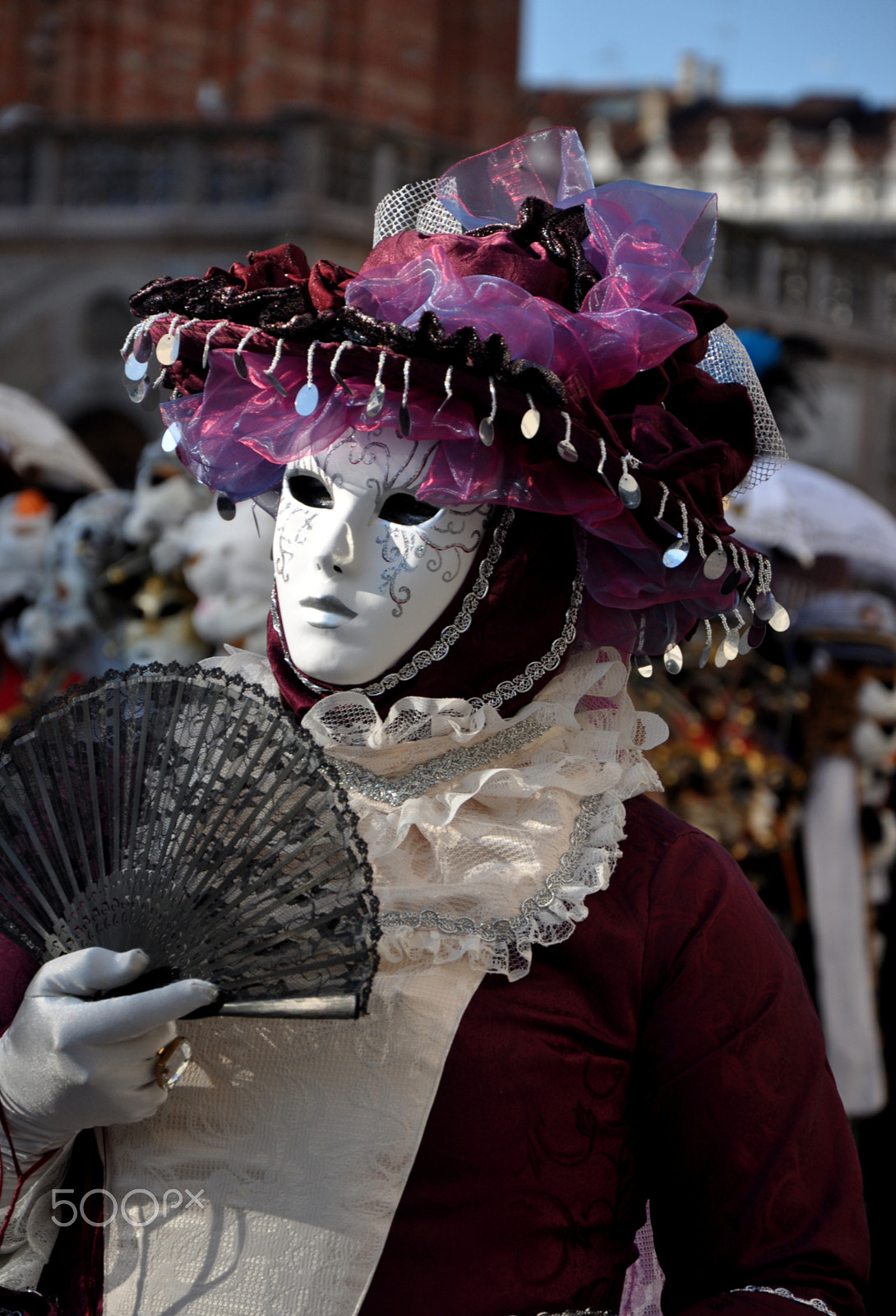 Nikon D5000 + Nikon AF-S DX Nikkor 18-105mm F3.5-5.6G ED VR sample photo. Venise et ses masques. photography