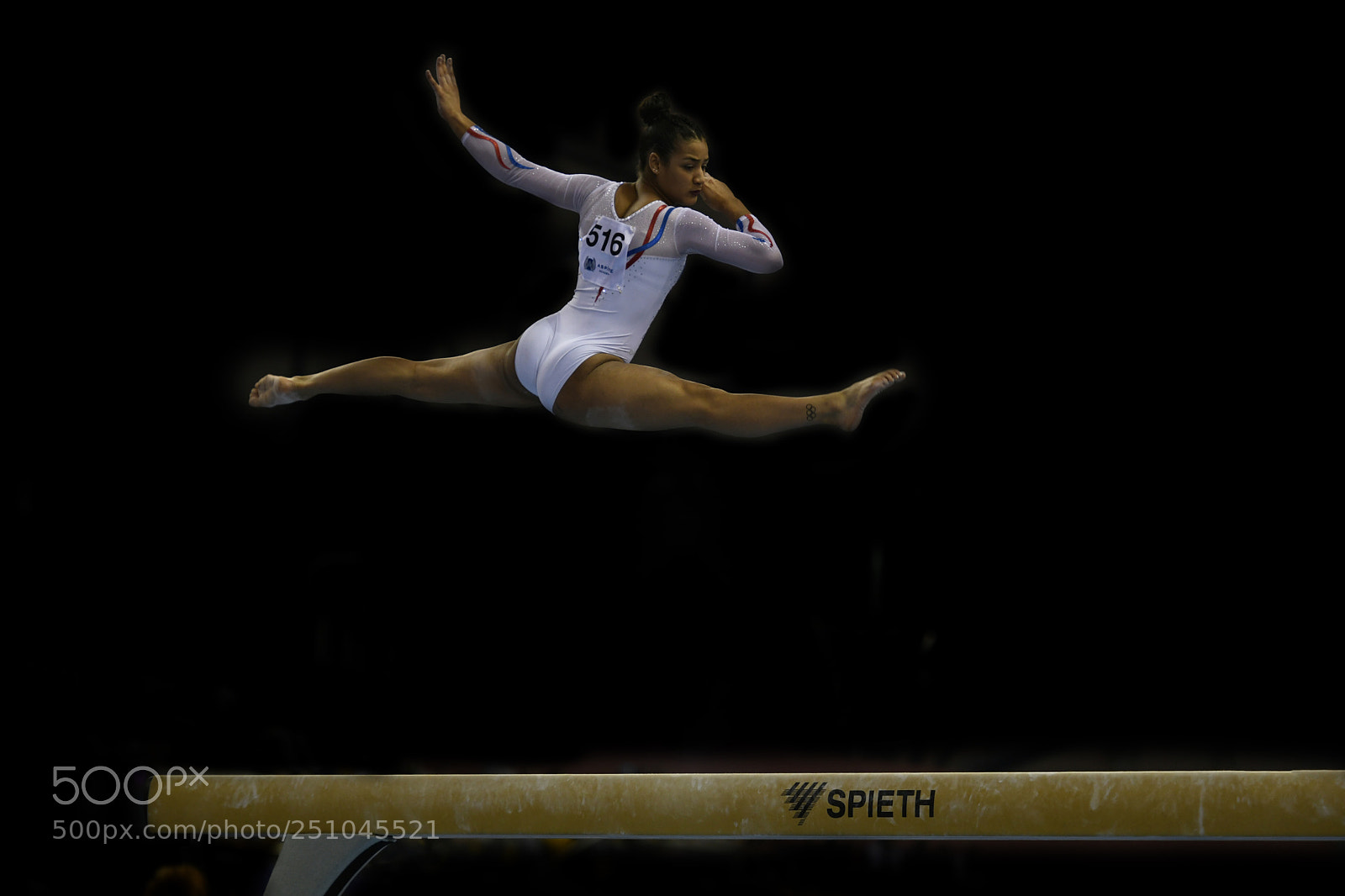 Nikon D850 sample photo. Flying girl photography