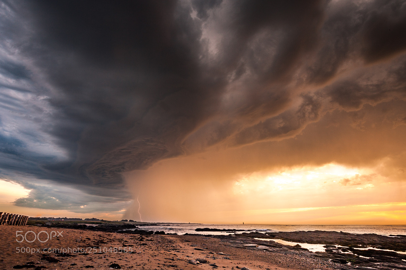 Canon EOS 5D Mark II sample photo. Storm cell at sunset photography