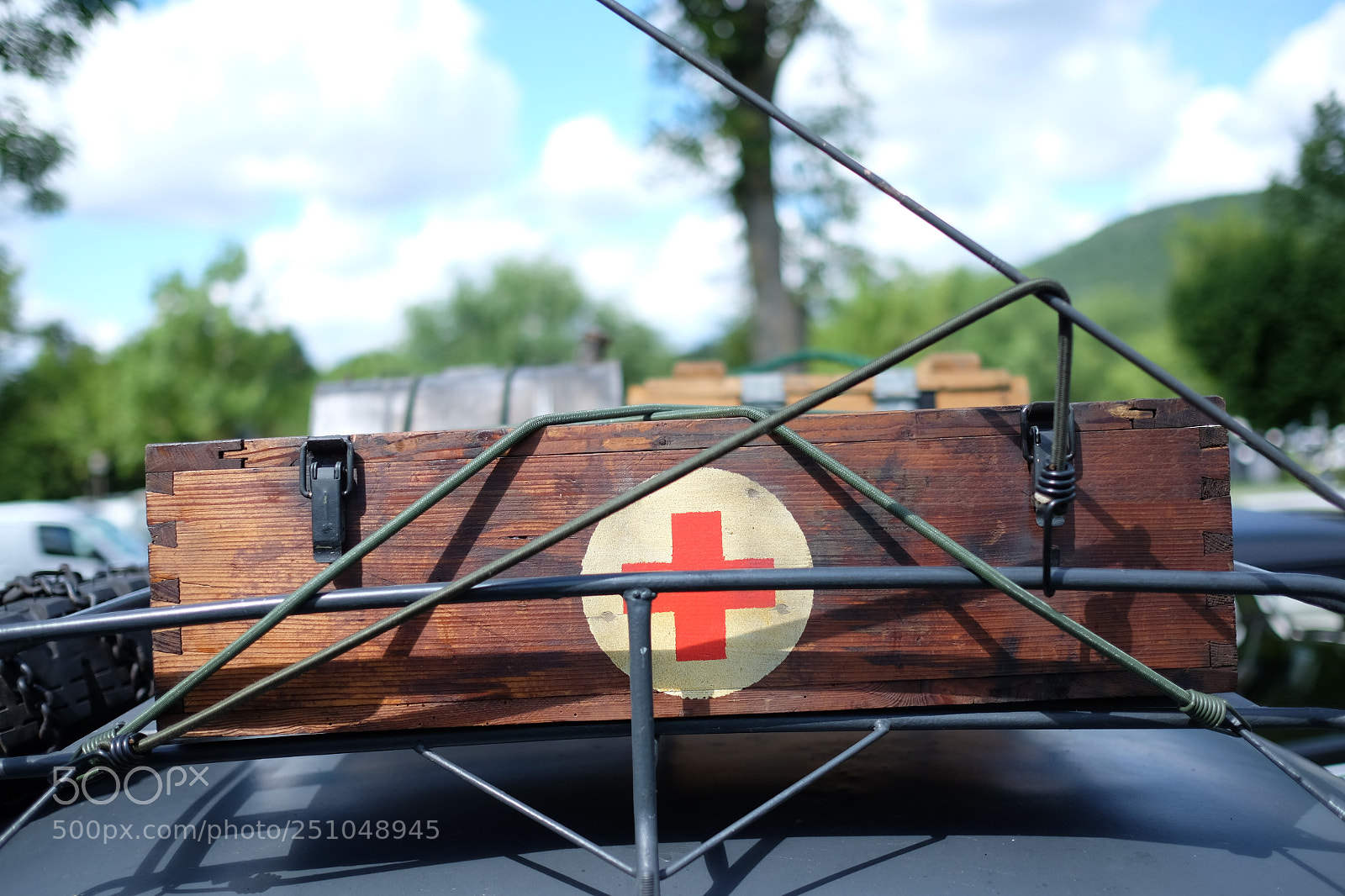 Fujifilm X-E2 sample photo. Red cross photography