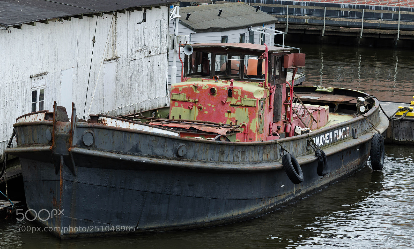 Nikon D5100 sample photo. Taucherschiff photography